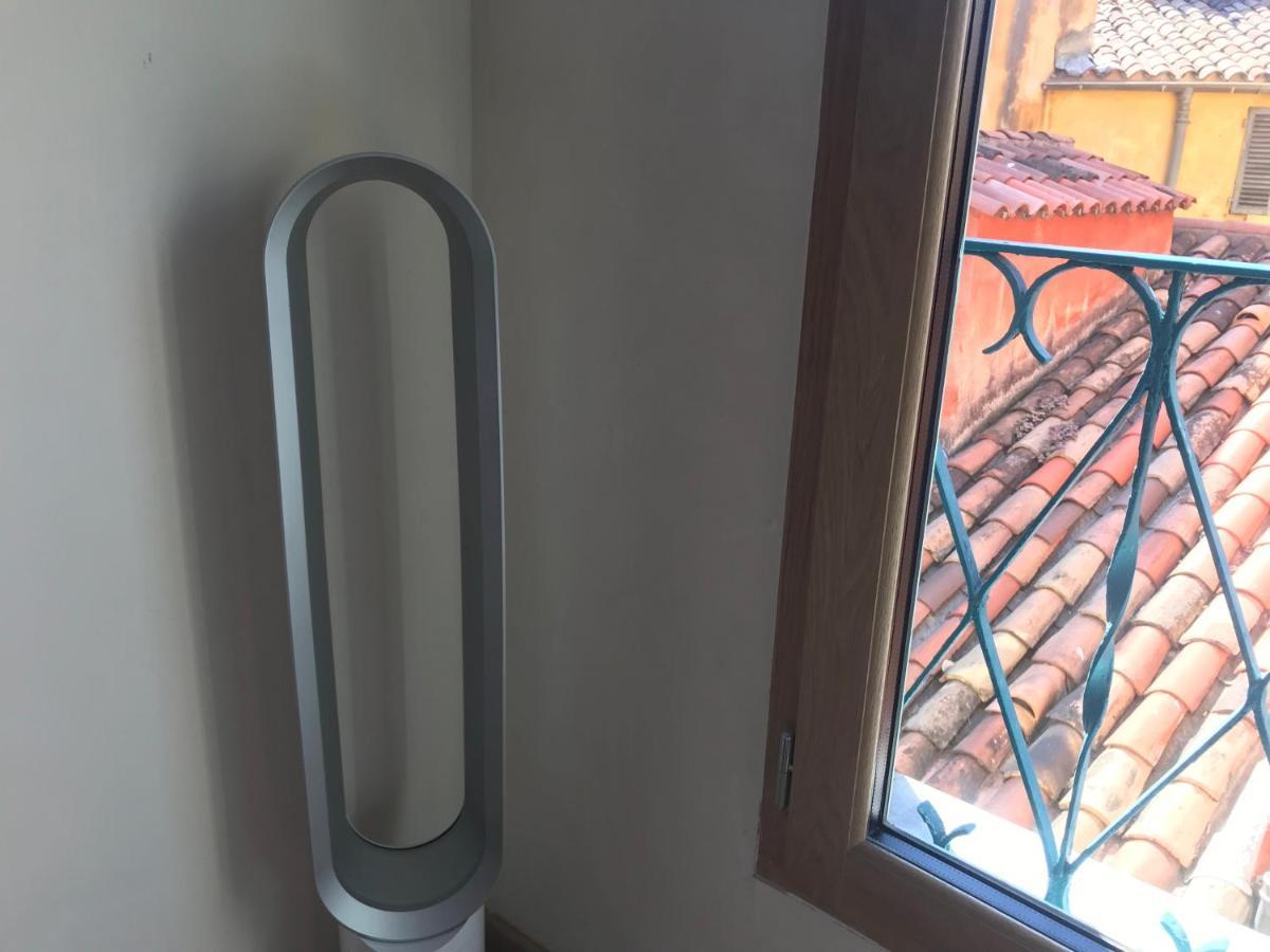 Spacious And Bright Flat Close To The Beach : Heart Of Old Nice Exterior foto