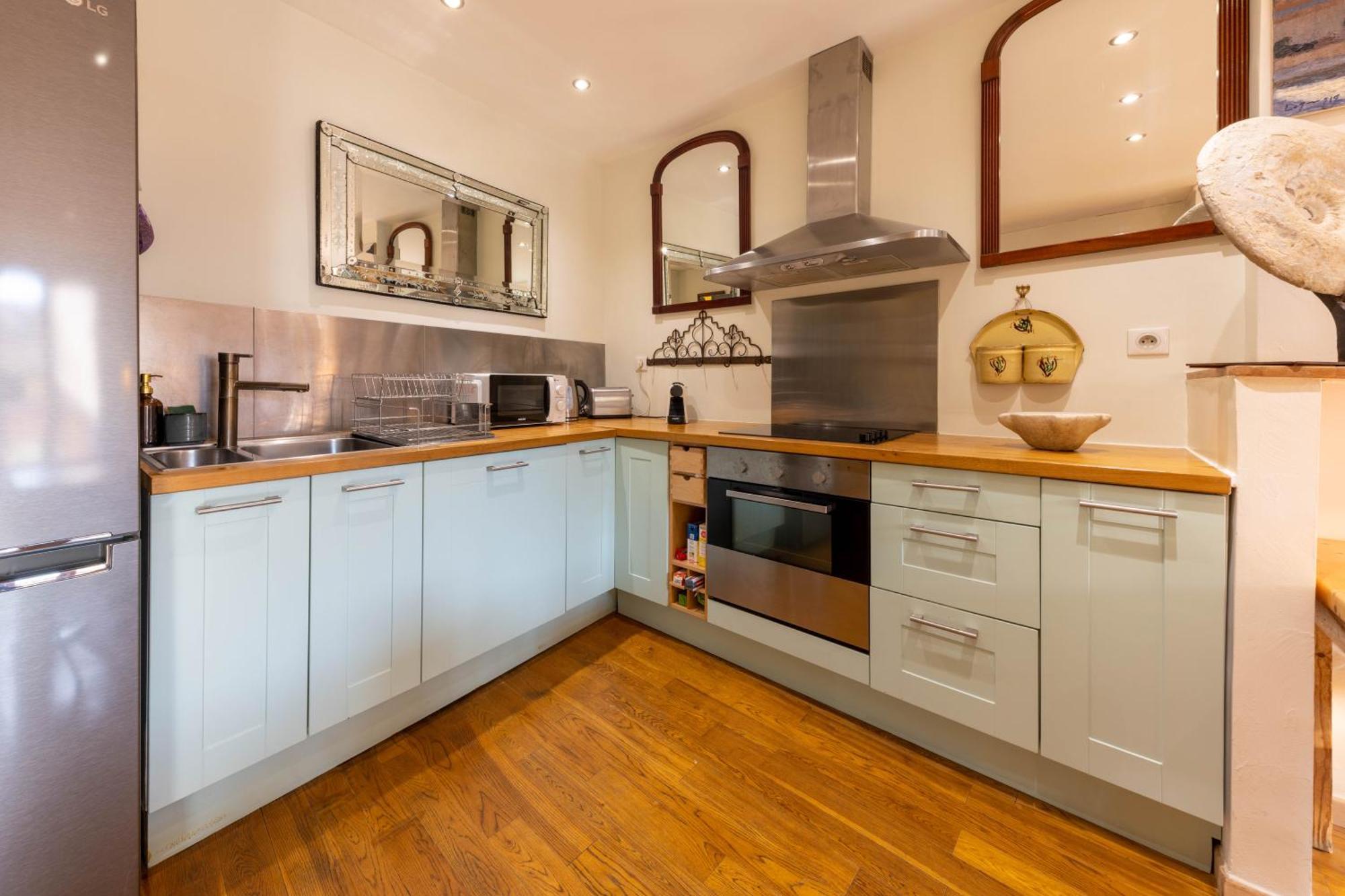 Spacious And Bright Flat Close To The Beach : Heart Of Old Nice Exterior foto